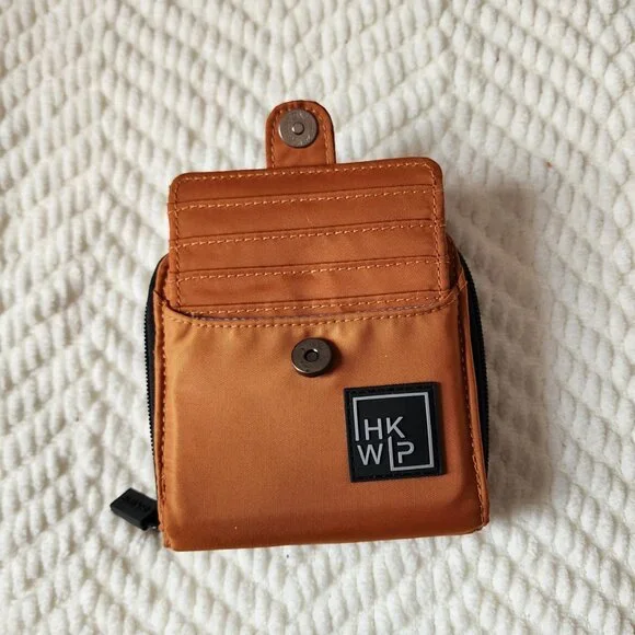 IHKWIP RFID Wallet with Removable Card Case - Warm Caramel - Picture 3 of 10